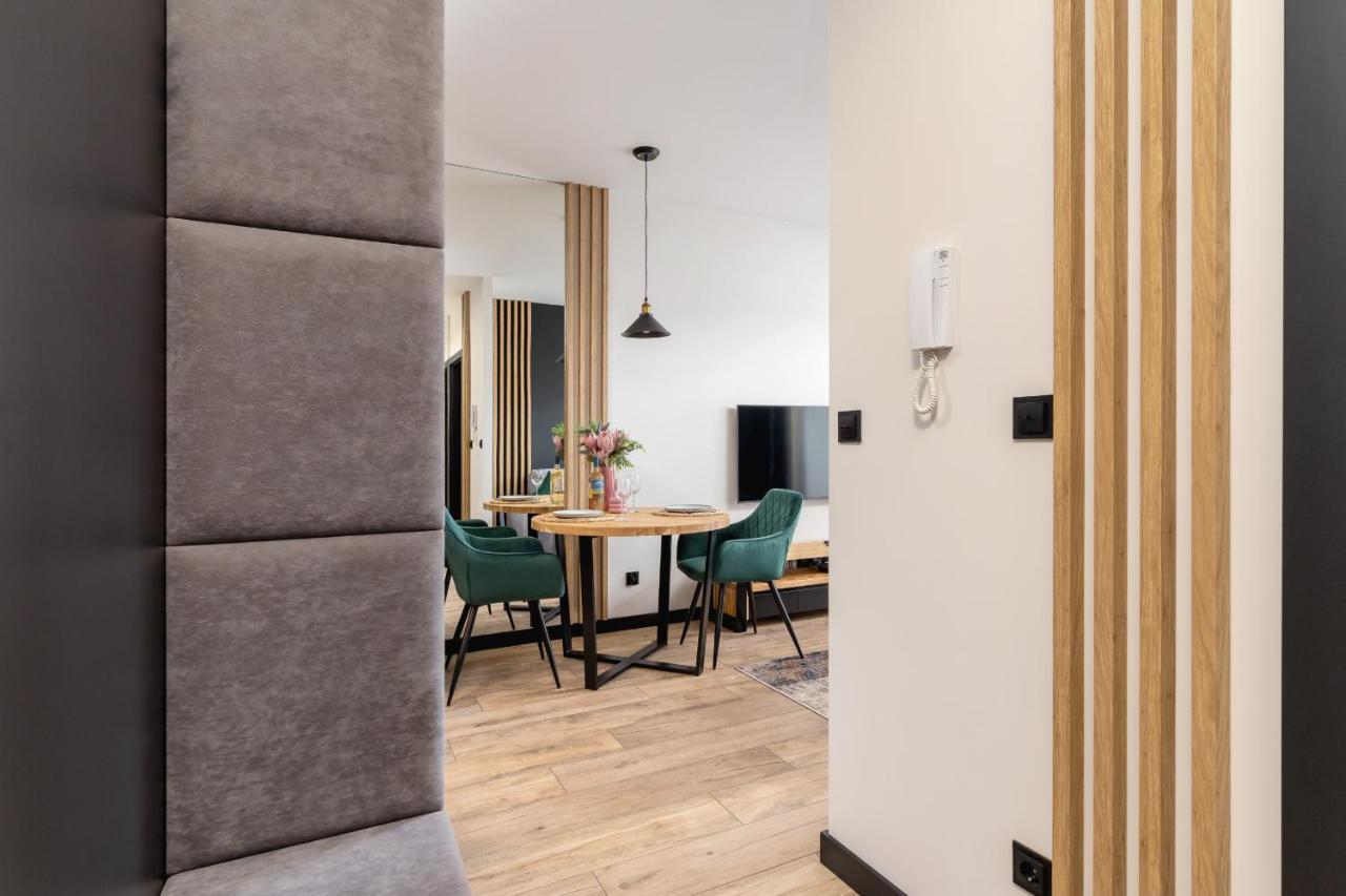 Solaris Park Apartment Tauron Arena By Renters Prestige Krakow Dış mekan fotoğraf